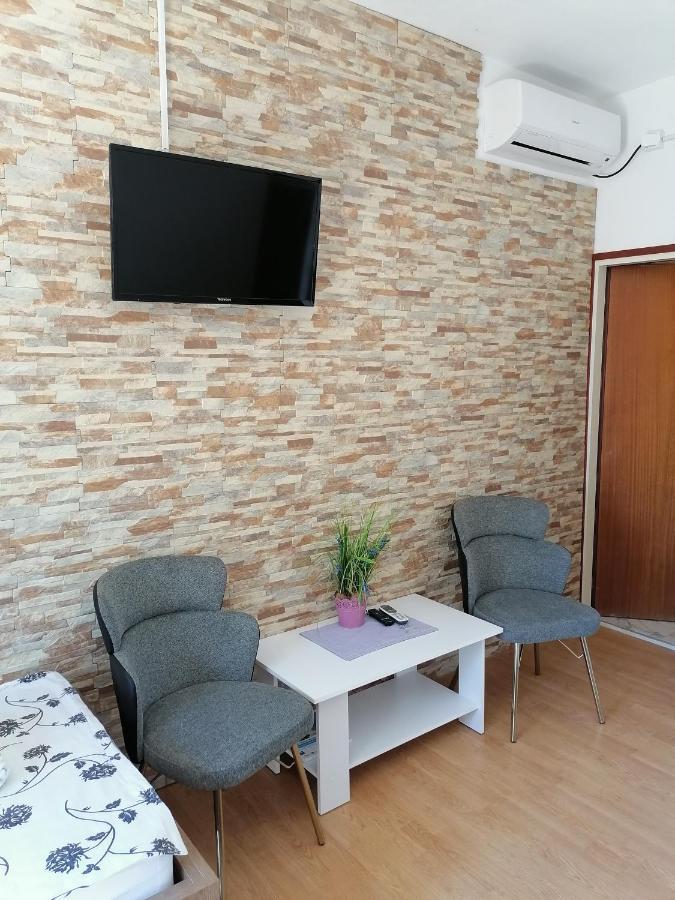 Paradise House At Sea Rab Town Extérieur photo