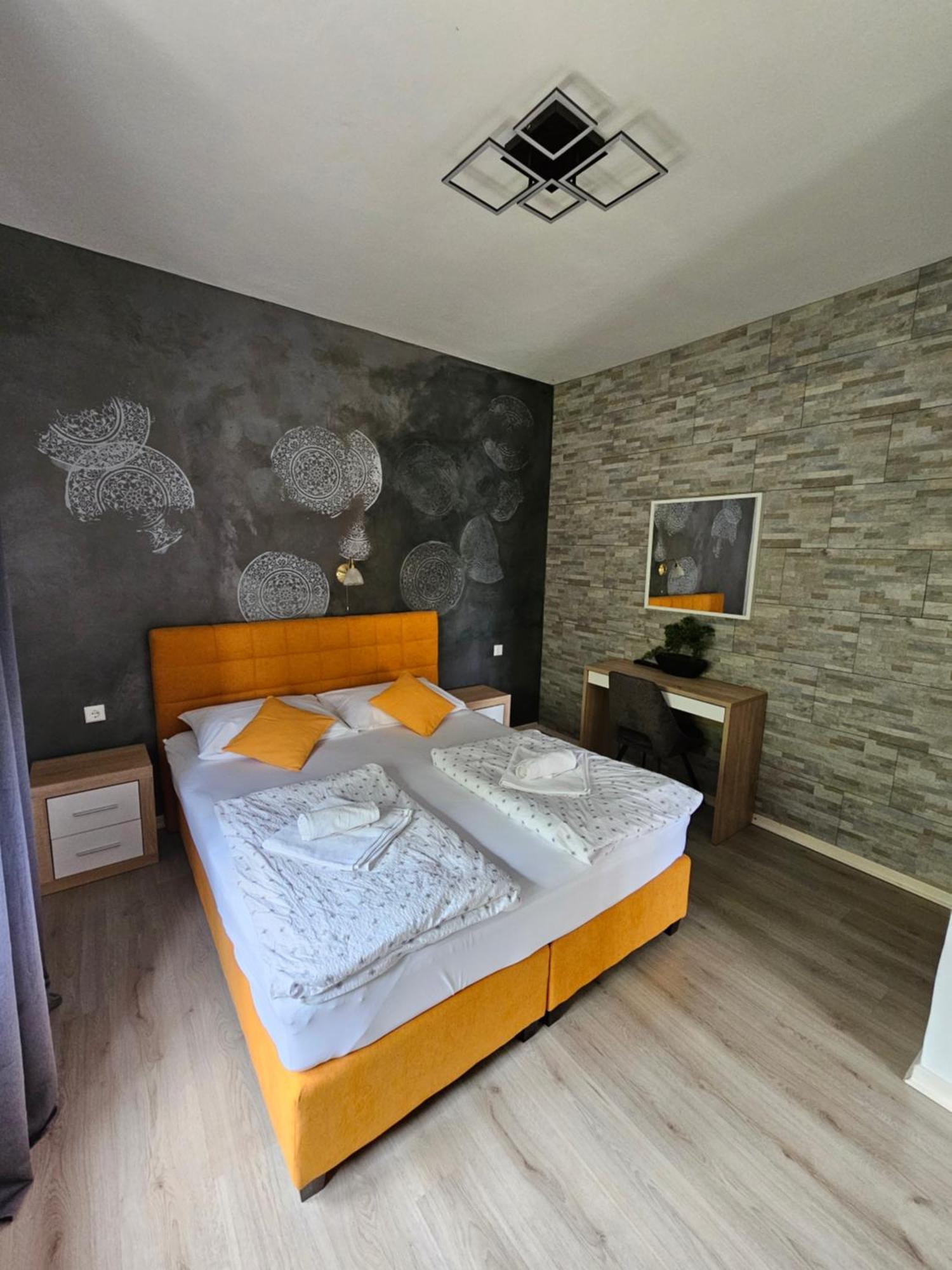 Paradise House At Sea Rab Town Extérieur photo